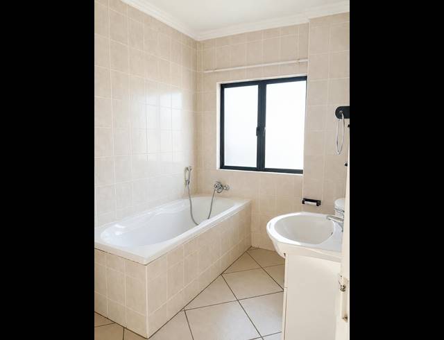 3 BEDROOM APARTMENT FOR SALE IN MELODIE